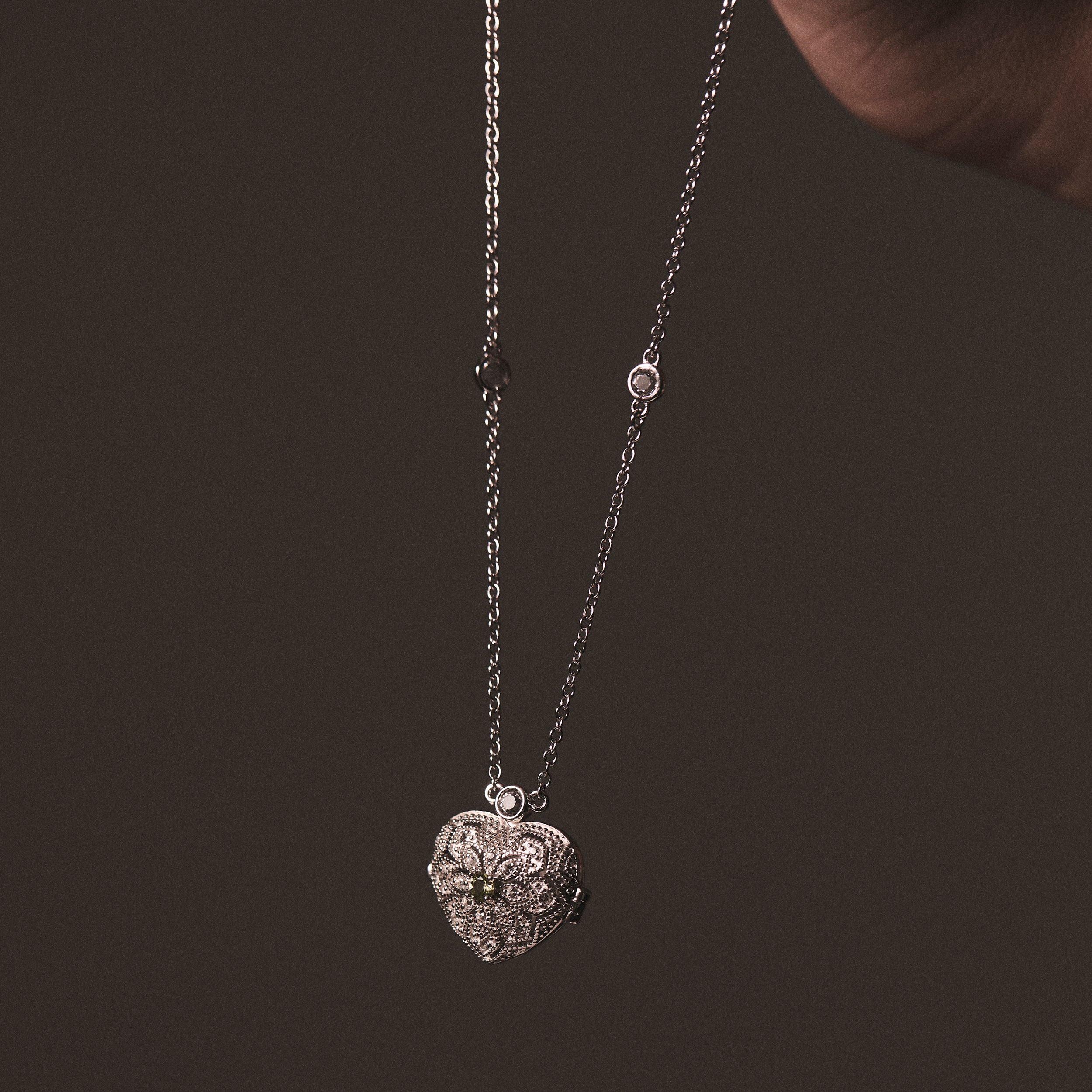 Peridot August Birthstone Vintage Locket Necklace With Topaz in Silver